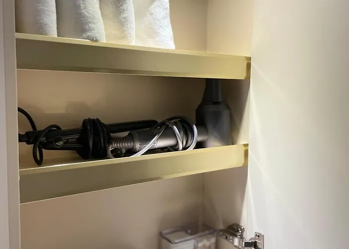 Gyeol - 3min To Hongdae, New Renovated, Free Parking