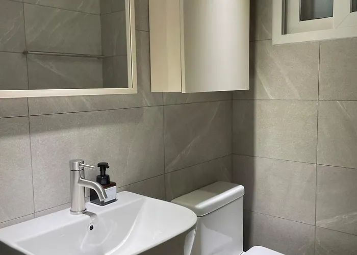 Gyeol - 3min To Hongdae, New Renovated, Free Parking Appartement